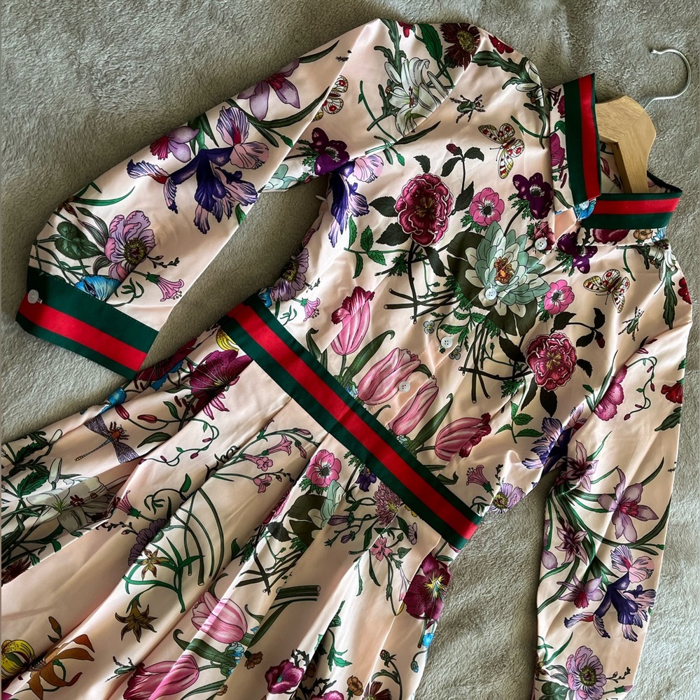Brand new dress, size 0-2 (S)